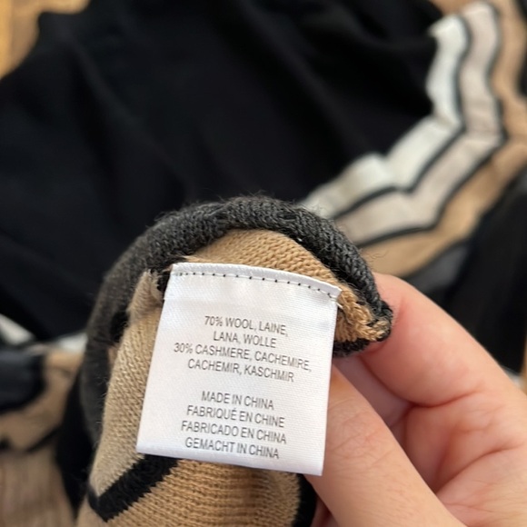 Minnie Rose Woman’s Striped Cardigan Size XS - Picture 5 of 5